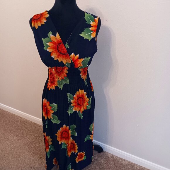 Short Sleeve Navy Blue Dress Sunflowers Print 95% polyester 5% Spandex, Size XL. - Picture 4 of 11